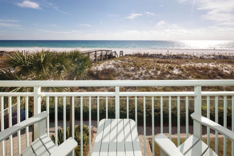 Balcony view - Perfect spot to soak up that Florida Sunshine!