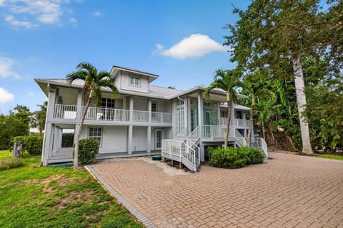 Otter Banks main house