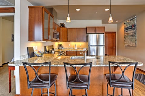 Pull up a chair to the breakfast bar.