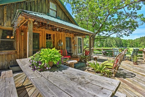 Marble Hill Vacation Rental | 2 Story Cabin | 1BR + Loft | 1.5BA | 1,300 Sq Ft