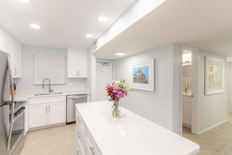 Kitchen island with lots of counter space to cook your favorite meals