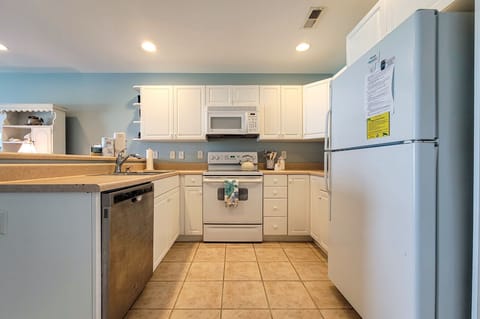 223 Lazy Day Dr (Turtle Cove 223 - C Notes [Int Refresh]) - watermarked-06