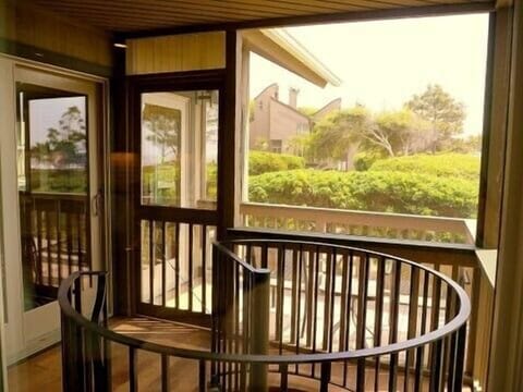 Outside stairs to ground floor