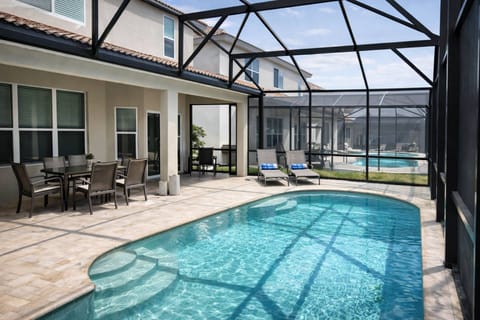 Private Pool with No rear neighbors!