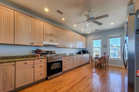 1618 N Shore Dr (Lucky Enough [Int Ext Aerials]) - watermarked-03