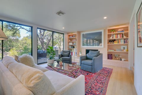 Austin Vacation Rental | 4BR | 3.5BA | 2,800 Sq Ft | Step-Free Access