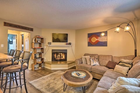 Breckenridge Vacation Rental Condo | 2BR | 1BA | 3rd Floor | 608 Sq Ft