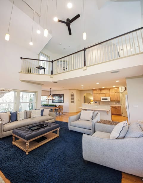 Living area with SmartTV