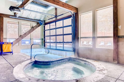 Access to Communal Indoor Pool & Hot Tub