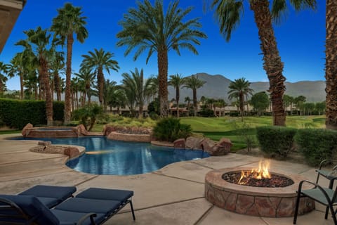 Pool & Fire Pit