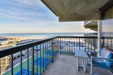 Sea Watch 709 Balcony View