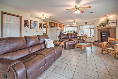 Burnsville Vacation Rental | 2BR | 2BA | 1,000 Sq Ft | 1 Step for Access