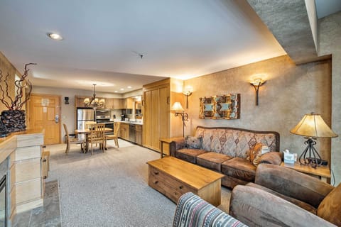 Living Room | Queen Murphy Bed | Queen Pullout Bed