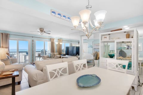 No matter if you are on the couch or in the kitchen, you will be able to look out and see unobstructed views of the gulf!