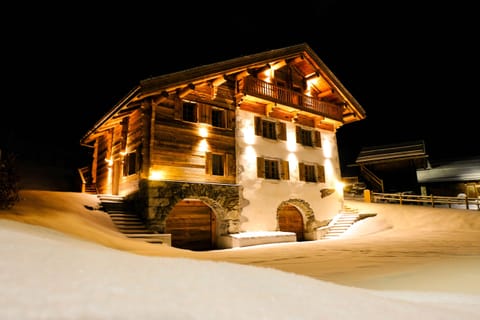 Luxury chalet village la Clusaz with jacuzzi