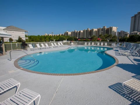 Outdoor Pool-Romar Lakes 301E-Orange Beach, AL