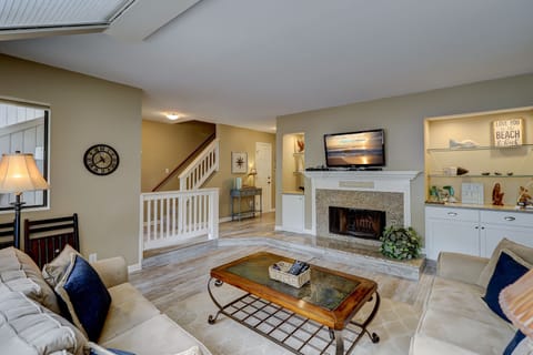 Front Living Area