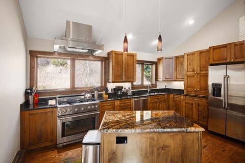 Vail-Point-40-Web_57