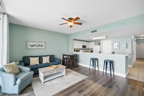 Gulf Front Living Area with Sleeper Sofa