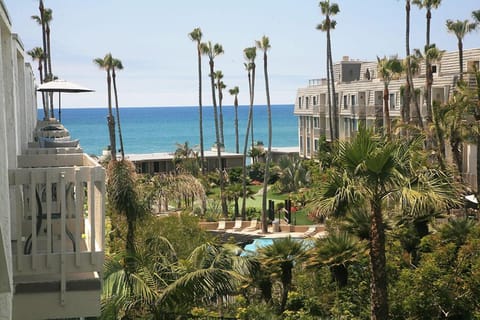 View of the garden and the ocean