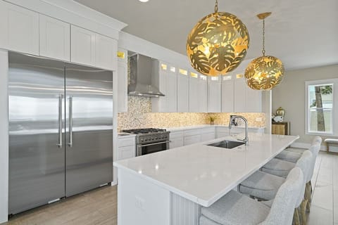 Not the Norm - Miramar Beach - Kitchen