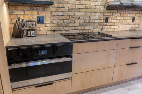 mears-vacation-rental-durango - Kitchen oven and stovetop