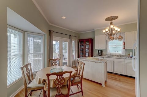 Open Kitchen with Island