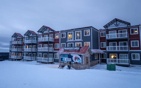 Mountain Lodge, your home away from home!  Guest Review Highlight Brian S: "We booked Mountain Lodge 237, & it was perfect! It’s right outside the Ballhooter Lift & walking distance to great restaurants, bars, a convenience store, Starbucks, and more!."