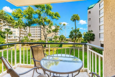 4102 Windsor Court North - The Vacation Company