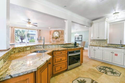 Castle by the Sea - 2nd Floor Fully Equipped Kitchen