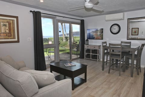 Open living area.