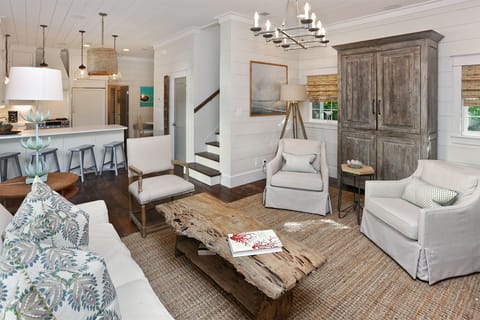 143 Forest - Seagrove - First Floor - Living Area and Kitchen