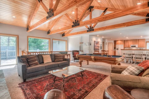 Upstairs living room