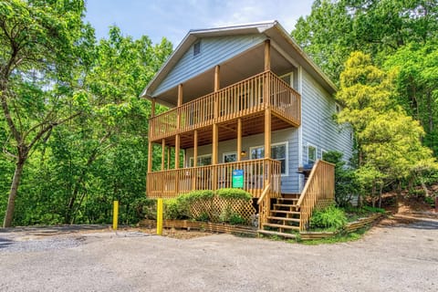 Exterior of the beautiful cabin