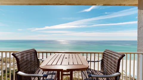 Beach Manor 1110