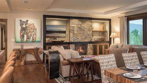 Great Room, Main Level - Stone fireplace and comfortable seating