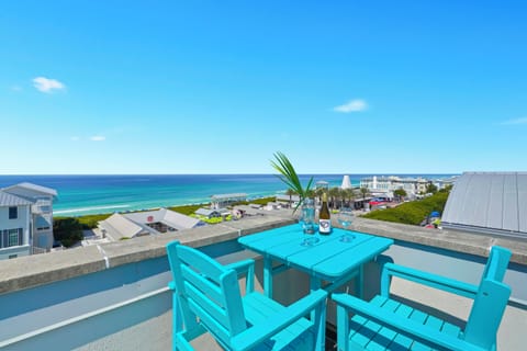 WELCOME TO SWEET PEA IN SEASIDE W/ AMAZING GULF VIEWS!