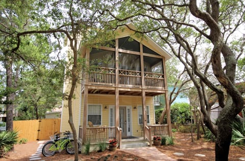 Livin It Up in Old Seagrove