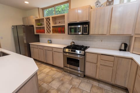 Second Level | Kitchen