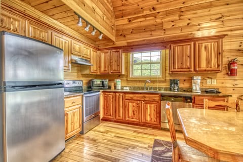 Fully equipped kitchen