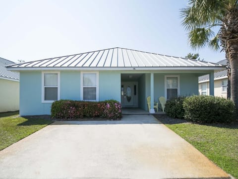 Welcome to The Beach Is Our Happy Place