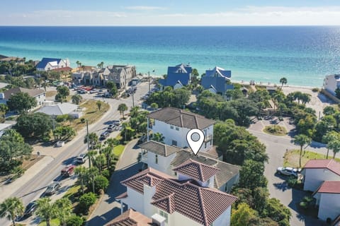 Gulf Jewel - Blue Mountain - Aerial View