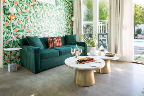 Grab a quick drink, then dive in the pool!