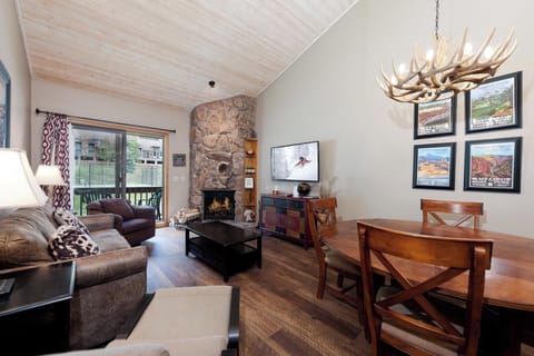 Main Living Space (Wood Burning Fireplace/TV)