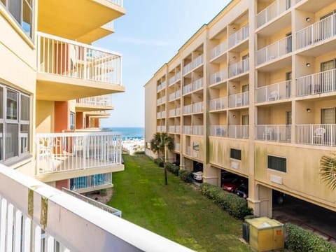 Welcome to Harbour Place #202 in Orange Beach, Alabama!