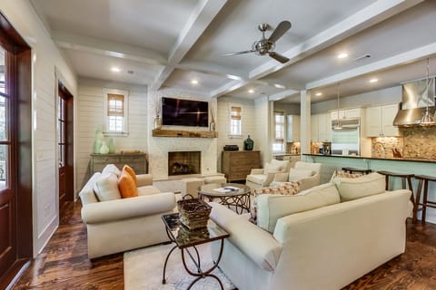 First Floor: Living Area