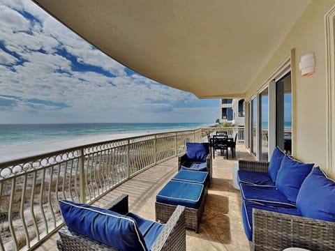 Welcome to Dunes of Crystal Beach #105