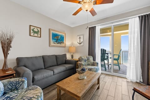 Gulf Front Living Area with Sleeper Sofa