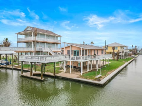 Welcome To Bay Watch