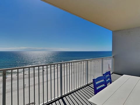Welcome to Seawind #807